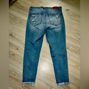 Women’s buckle bke jeans size 12/31
